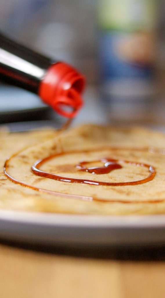 Pannenkoeken Dutch pancakes with syrup